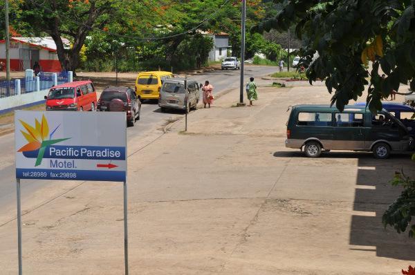 Pacific Paradise Motel Port Vila Exterior photo
