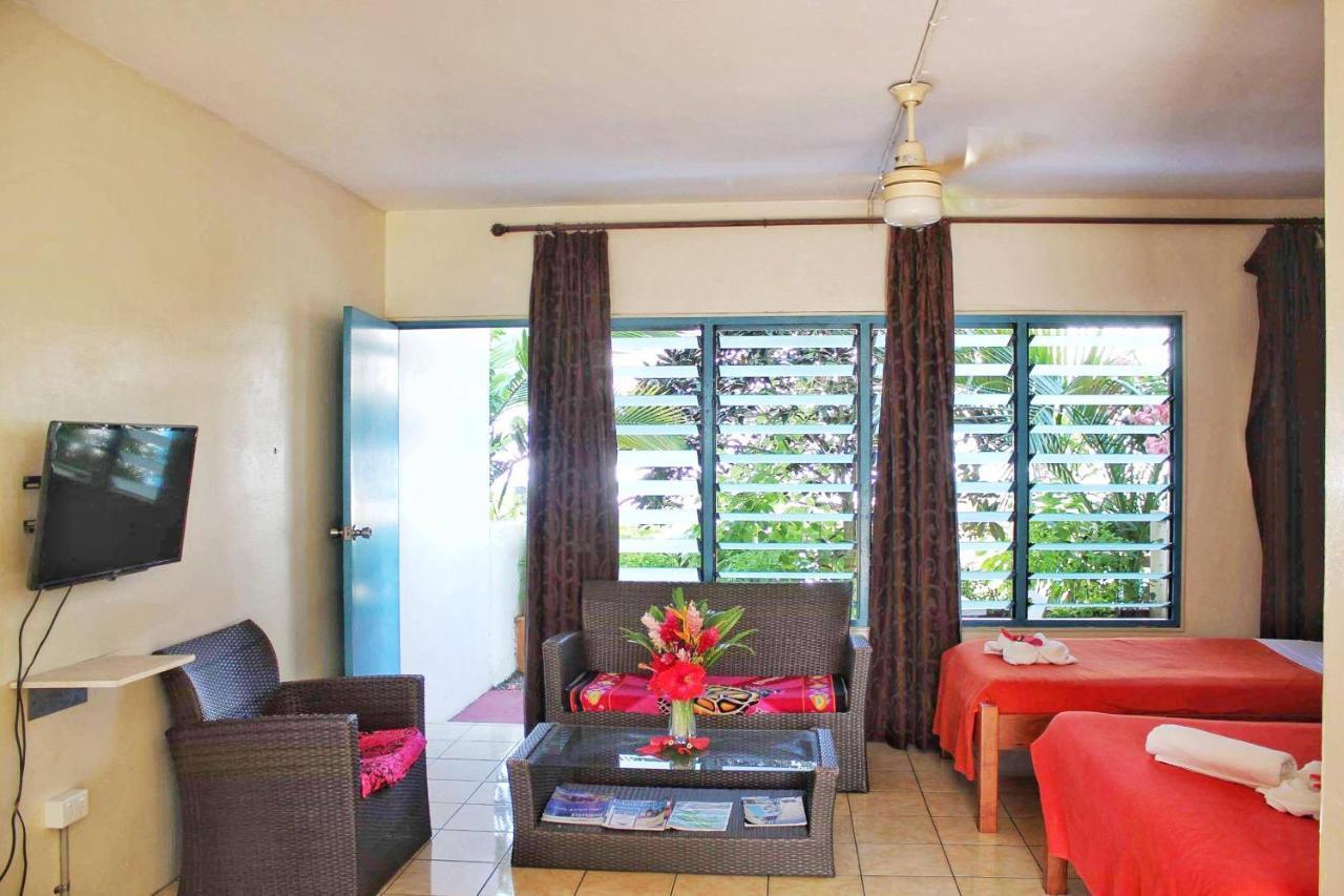 Pacific Paradise Motel Port Vila Exterior photo