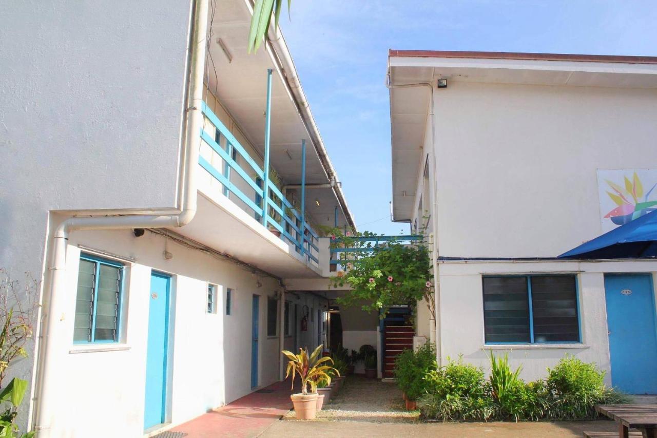 Pacific Paradise Motel Port Vila Exterior photo