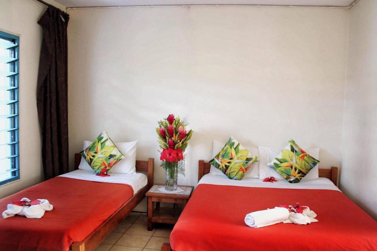 Pacific Paradise Motel Port Vila Exterior photo