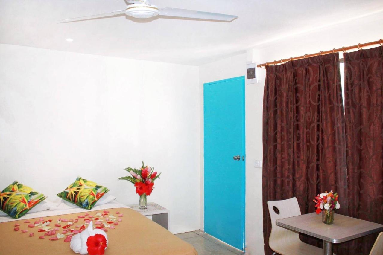 Pacific Paradise Motel Port Vila Exterior photo